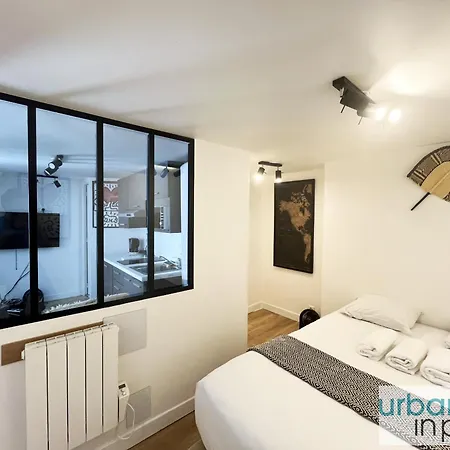 Apartment Urban Flat 150 - Pretty Flat In Center Of